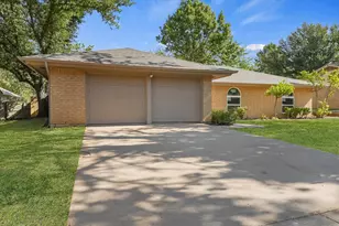 6451 Franwood Terrace, Fort Worth, TX 76112 - Photo 2