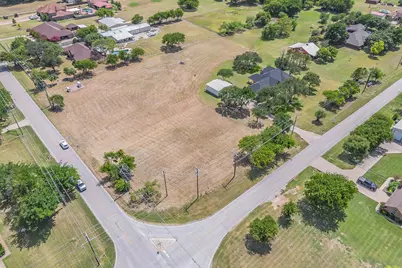 2305 Floyd Hampton Road, Crowley, TX 76036 - Photo 38