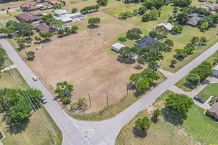 2305 Floyd Hampton Rd, Crowley, TX 76036 - Photo 38