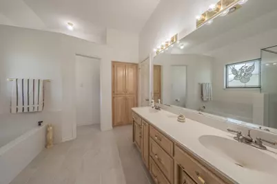2305 Floyd Hampton Road, Crowley, TX 76036 - Photo 14