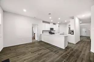 9812 Fall Brk Dr, Aubrey, TX 76227 - Photo 4
