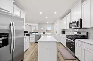 9812 Fall Brk Dr, Aubrey, TX 76227 - Photo 8