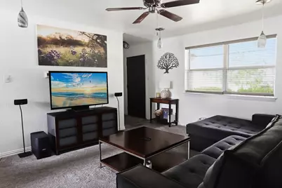 1105 Glenn Drive, Euless, TX 76039 - Photo 6