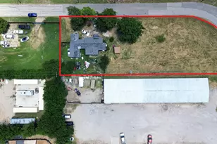 8006 Renee Dr, Arlington, TX 76001 - Photo 4
