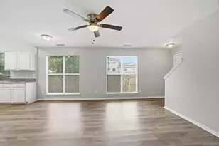 206 River Rock Dr, Dallas, TX 75217 - Photo 10