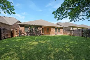 2920 Colorado Dr, Little Elm, TX 75068 - Photo 16