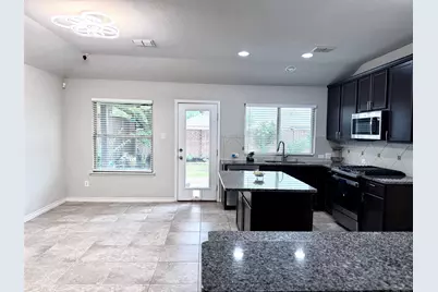 3728 Holly Brook Drive, Fort Worth, TX 76244 - Photo 16