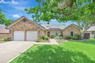 3628 Rolling Meadows Dr, Bedford, TX 76021 - Photo 1