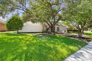 8857 Flint Falls Dr, Dallas, TX 75243 - Photo 2
