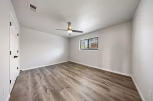 8557 Flint Falls Dr, Dallas, TX 75243 - Photo 28