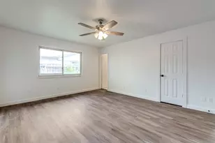 8507 Baumgarten Dr, Dallas, TX 75228 - Photo 12