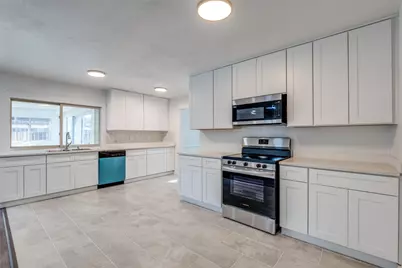 8507 Baumgarten Drive, Dallas, TX 75228 - Photo 8