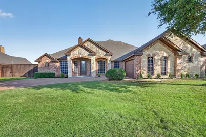 308 Hardeman Boulevard, Justin, TX 76247 - Photo 4