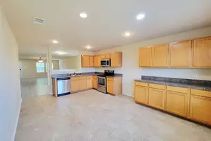 10032 Daly Dr, Fort Worth, TX 76053 - Photo 8