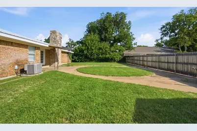 1109 N Lillian Street, Stephenville, TX 76401 - Photo 30