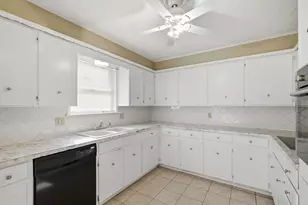 1109 N Lillian St, Stephenville, TX 76401 - Photo 12