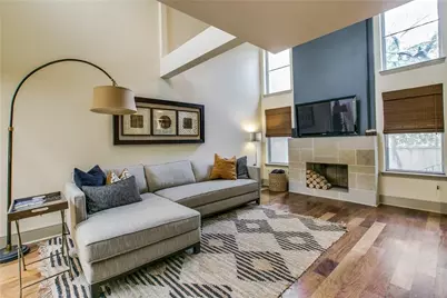 3215 Elizabeth Street, Dallas, TX 75204 - Photo 1