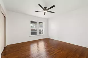 829 Yale St, River Oaks, TX 76114 - Photo 8