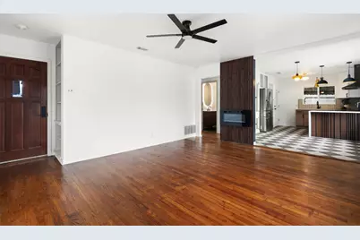 829 Yale Street, River Oaks, TX 76114 - Photo 2
