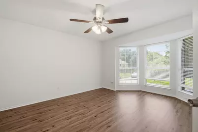 7840 Clover Leaf Drive, North Richland Hills, TX 76182 - Photo 22