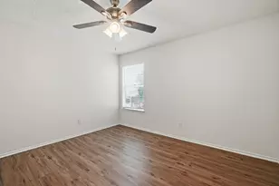 7840 Clover Leaf Dr, North Richland Hills, TX 76182 - Photo 28