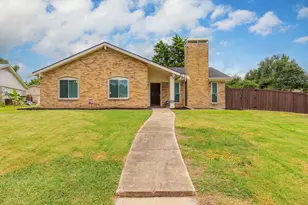 3121 Charter Oak Dr, Plano, TX 75074 - Photo 2