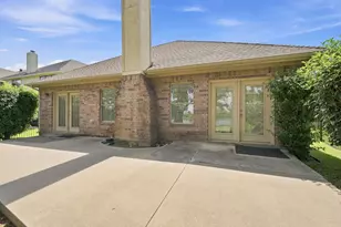 3009 Shoreline Dr, Burleson, TX 76028 - Photo 8