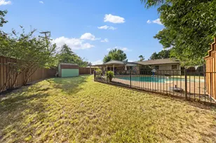 6736 Corona Dr, North Richland Hills, TX 76180 - Photo 30