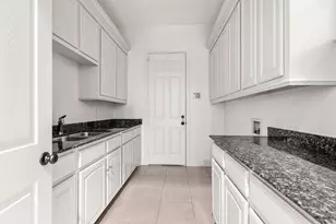 902 St George Pl, DeSoto, TX 75115 - Photo 14