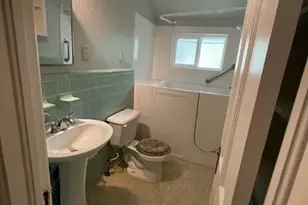 700 N Dallas St, Ennis, TX 75119 - Photo 16