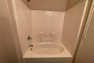 1237 Grand Central Pkwy, Fort Worth, TX 76131 - Photo 20