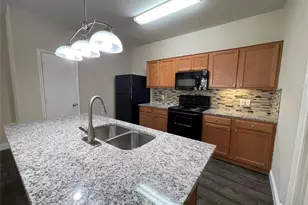 1237 Grand Central Pkwy, Fort Worth, TX 76131 - Photo 8