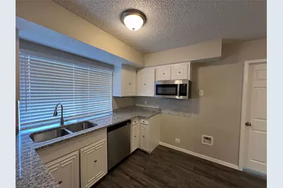 3037 Burning Tree Lane, Garland, TX 75042 - Photo 10