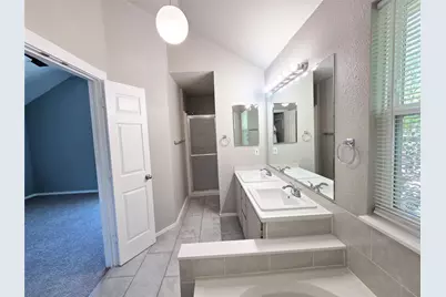 4672 Heatherbrook Lane, Grand Prairie, TX 75052 - Photo 16