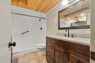 2520 Collingwood Dr, Farmers Branch, TX 75234 - Photo 12