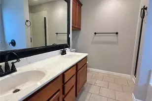 4905 Spur Ridge Ct, Fort Worth, TX 76244 - Photo 10