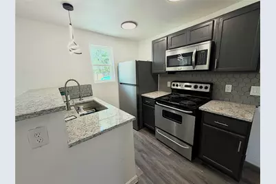 211 S Mabel Street, Ferris, TX 75125 - Photo 4