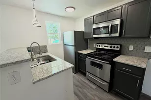 211 S Mabel St, Ferris, TX 75125 - Photo 4