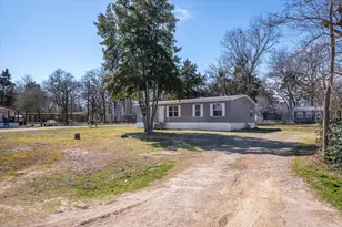 129 E Elm Dr, Murchison, TX 75778 - Photo 1