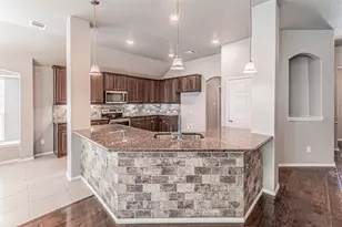 2553 Hadley St, Weatherford, TX 76087 - Photo 6