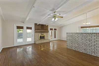 413 Goldfinch Drive, Fort Worth, TX 76108 - Photo 8