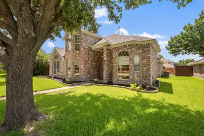 2324 Compton Drive, Plano, TX 75025 - Photo 2