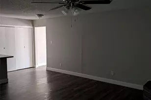 1116 Cindy St, Crowley, TX 76036 - Photo 4