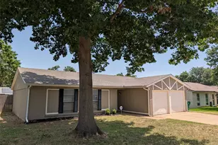 1116 Cindy St, Crowley, TX 76036 - Photo 2