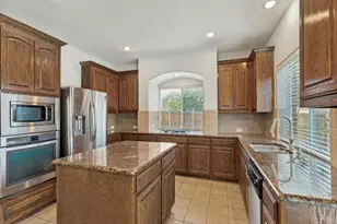 2965 Lakemont Dr, Little Elm, TX 75068 - Photo 10