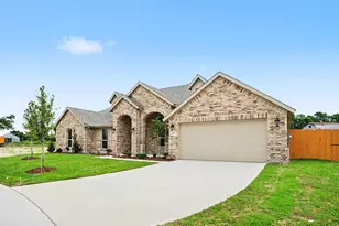 1027 Ella Dr, DeSoto, TX 75115 - Photo 4