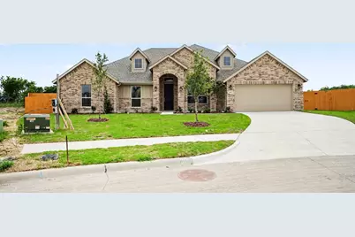 1027 Ella Drive, DeSoto, TX 75115 - Photo 2