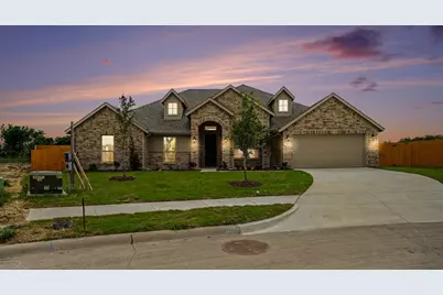 1027 Ella Drive, DeSoto, TX 75115 - Photo 1