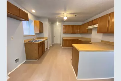 [Address not provided], Arlington, TX 76017 - Photo 10