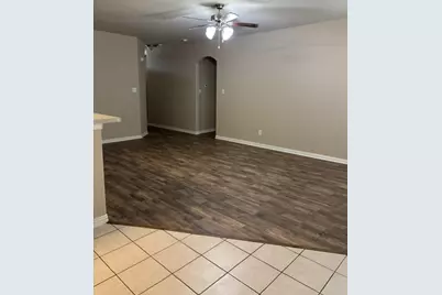 203 Commonwealth Circle, Waxahachie, TX 75165 - Photo 1